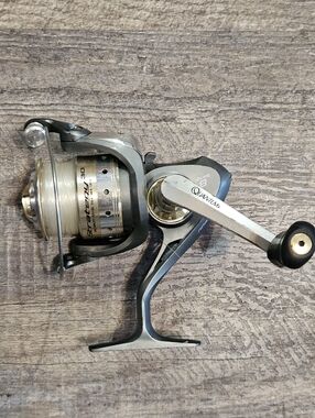 Quatum Strategy 30 Fishing Reel